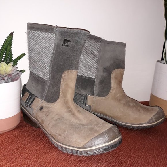 Genuine Sorel Taupe Suede and Tweed Short Boots - Picture 1 of 4